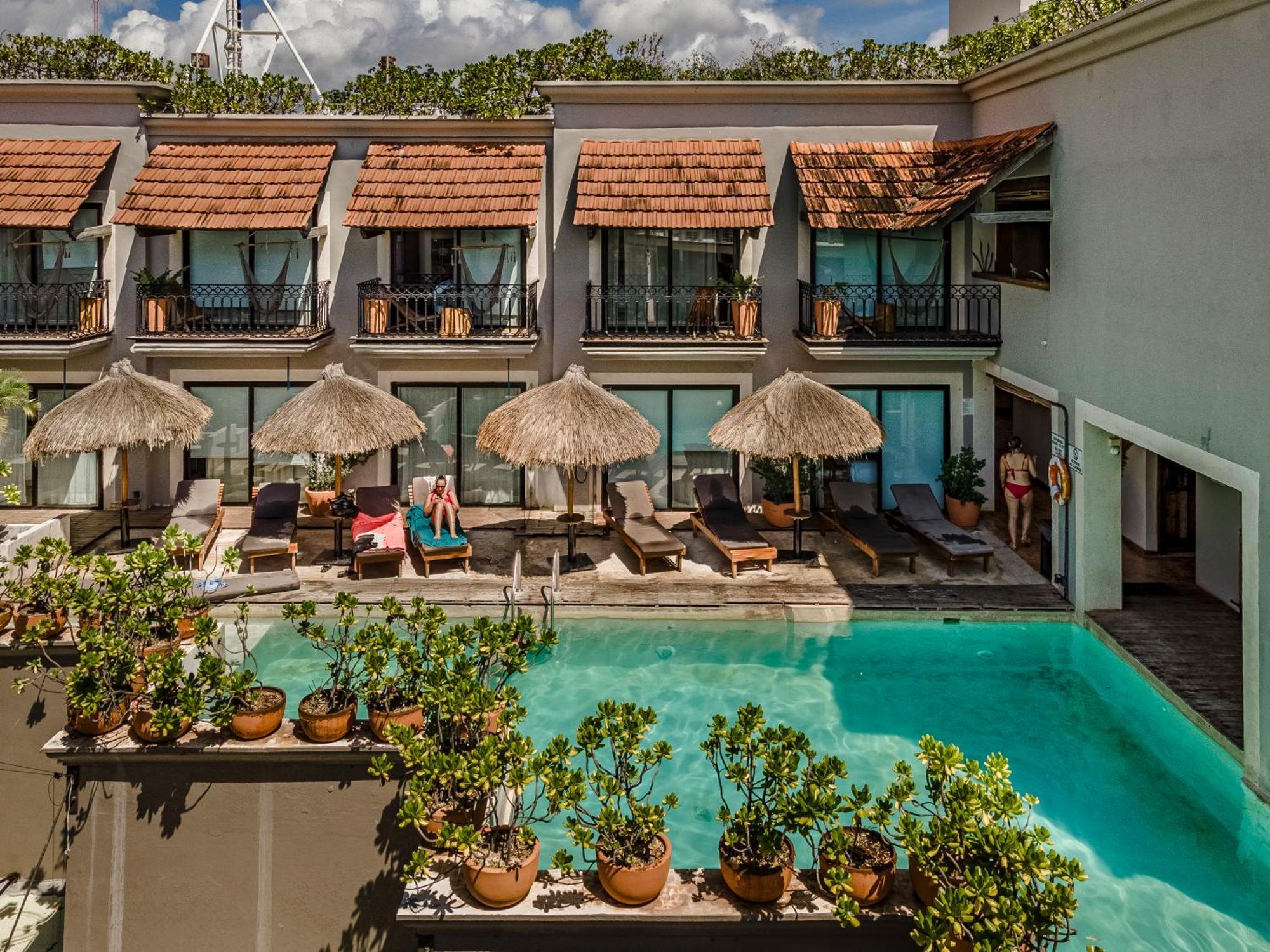 Caribbean Paradise Hotel & Spa - 5Th Avenue Плая дел Кармен Екстериор снимка